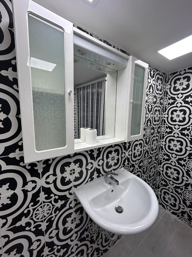 Apartamento Mini House Vicoletto Pontenuovo 41 Nápoles Exterior foto
