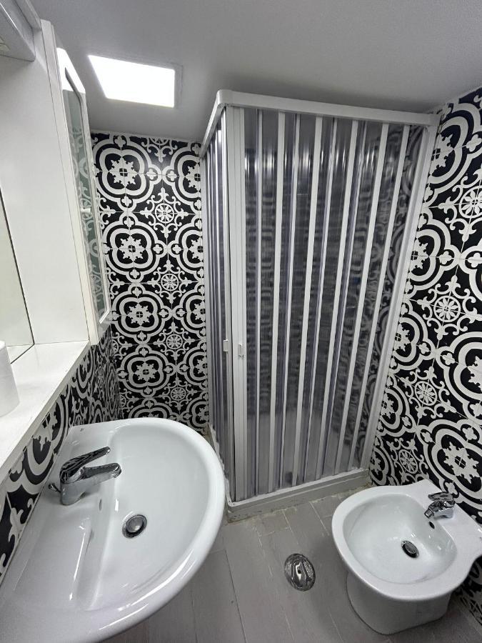 Apartamento Mini House Vicoletto Pontenuovo 41 Nápoles Exterior foto